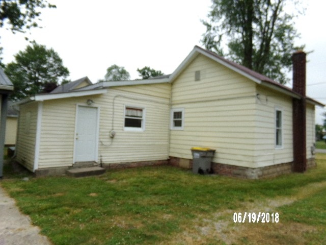 129 West Cherry Street Butler, IN 46721 - Photo 4 of 23