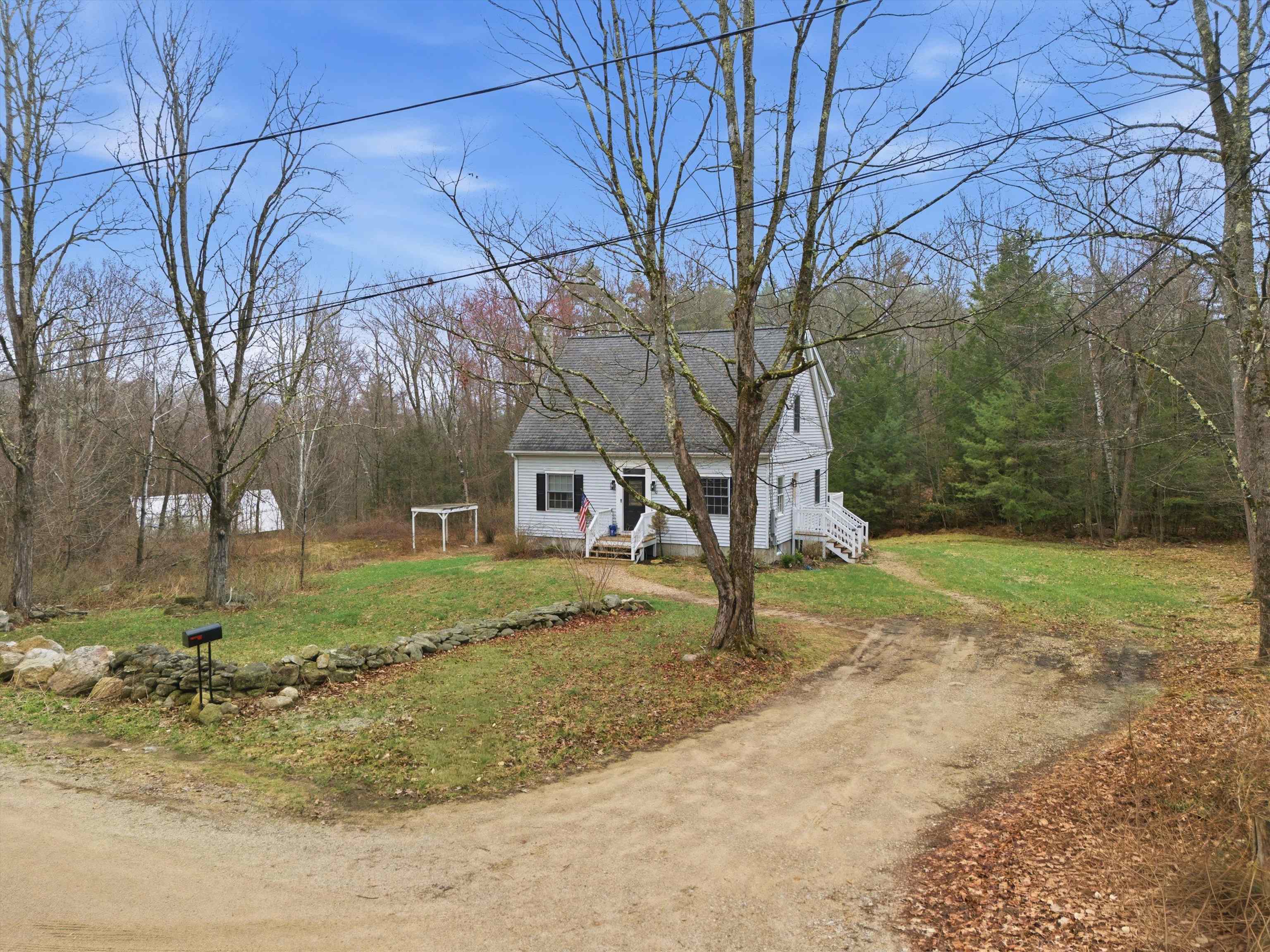 10 Upton Road Mont Vernon, NH 03057 - Photo 8 of 47