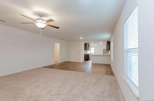 $1,850 | 15214 Harbor Landing, Von Ormy, TX 78073