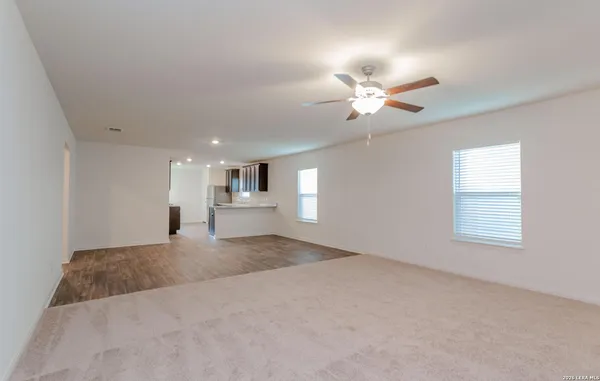 $1,850 | 15214 Harbor Landing, Von Ormy, TX 78073