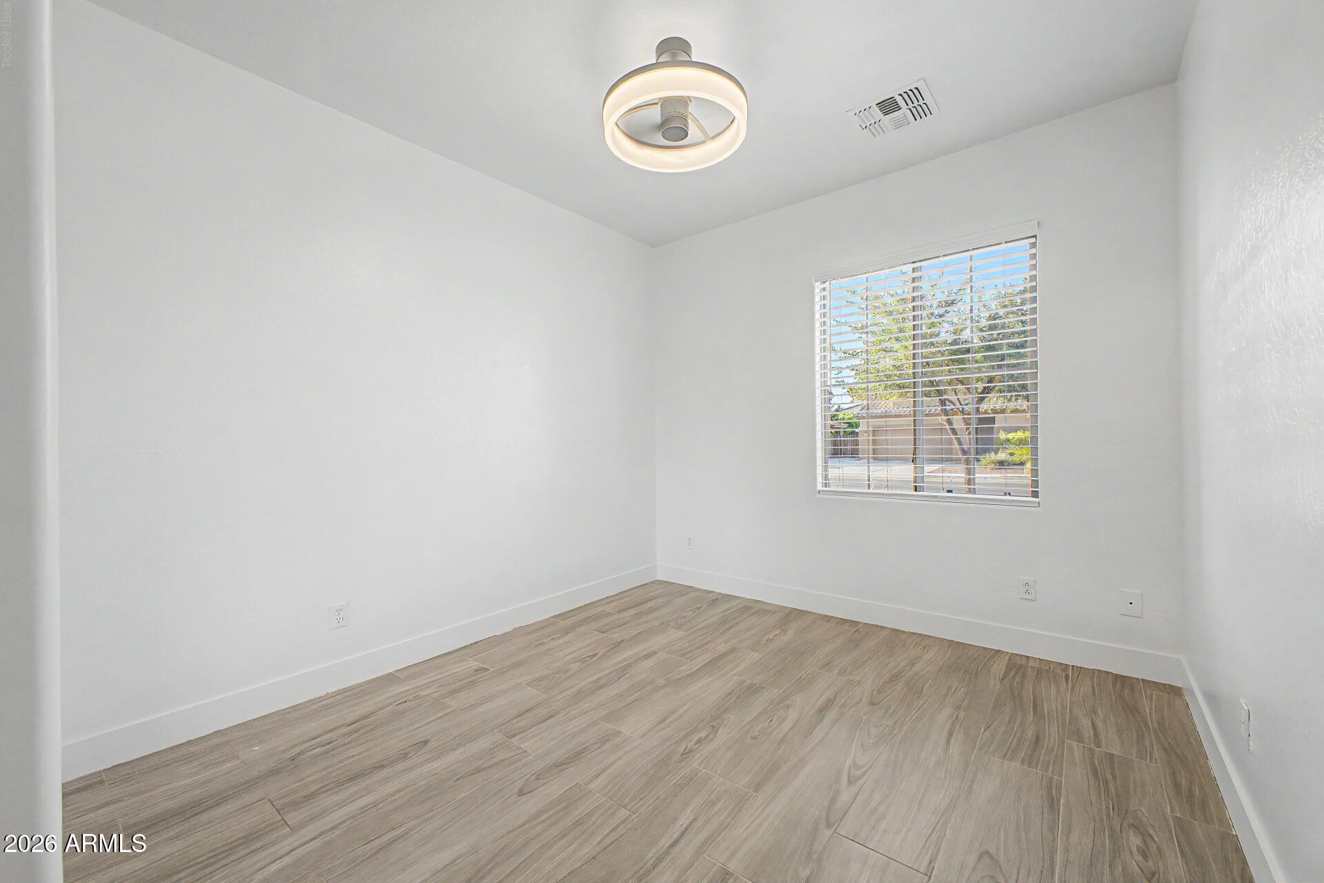 11921 West Monte Vista Road Avondale, AZ 85392 - Photo 27 of 56 27 - Monte Vista