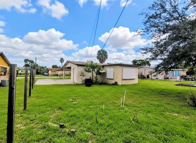 $2,500 | 324 Northwest 3rd Street, Deerfield Beach, FL 33441