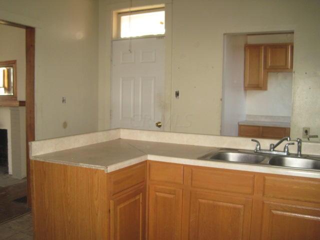 3579 Maize Road Columbus, OH 43224 - Photo 14 of 31 Gallery Image 14