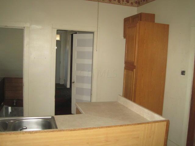 3579 Maize Road Columbus, OH 43224 - Photo 16 of 31 Gallery Image 16
