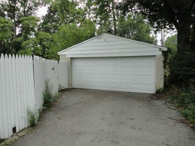 3579 Maize Road Columbus, OH 43224 - Photo 5 of 31 Gallery Image 5
