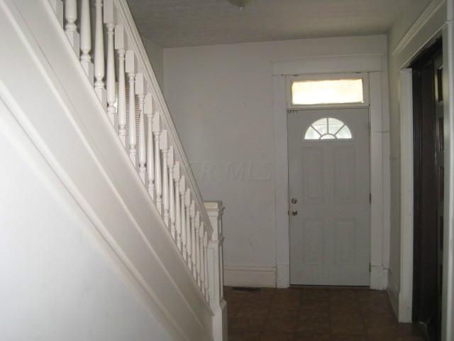 3579 Maize Road Columbus, OH 43224 - Photo 7 of 31 Gallery Image 7