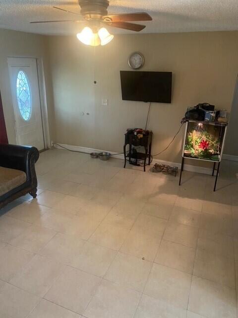 3868 Nowata Road Lake Worth, FL 33462 - Photo 3 of 21 H22