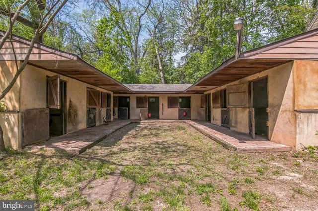 $1,599,000 | 2622 Butler Pike, Plymouth Meeting, PA 19462