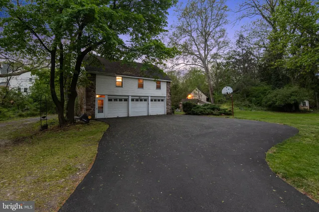 $1,599,000 | 2622 Butler Pike, Plymouth Meeting, PA 19462