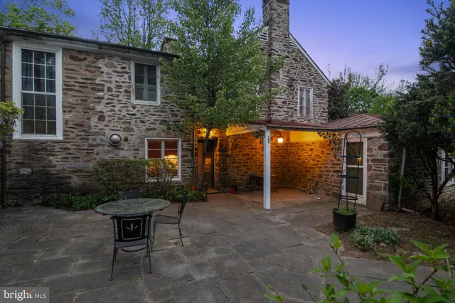 $1,599,000 | 2622 Butler Pike, Plymouth Meeting, PA 19462