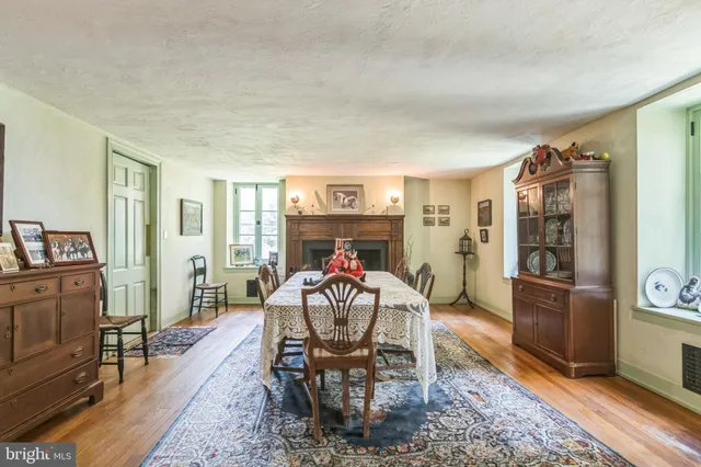 $1,599,000 | 2622 Butler Pike, Plymouth Meeting, PA 19462