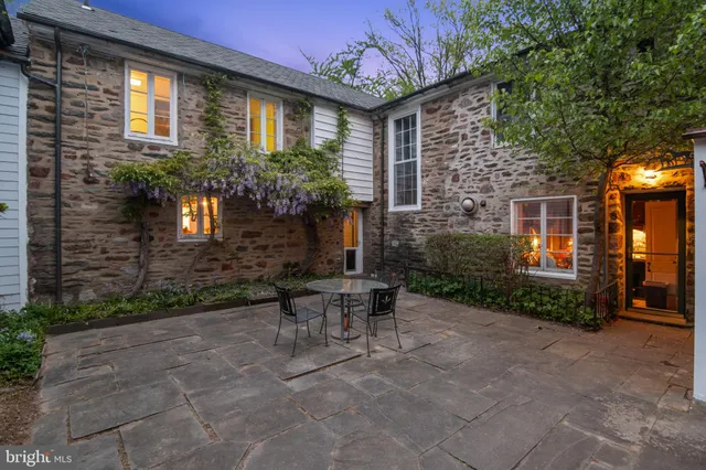 $1,599,000 | 2622 Butler Pike, Plymouth Meeting, PA 19462