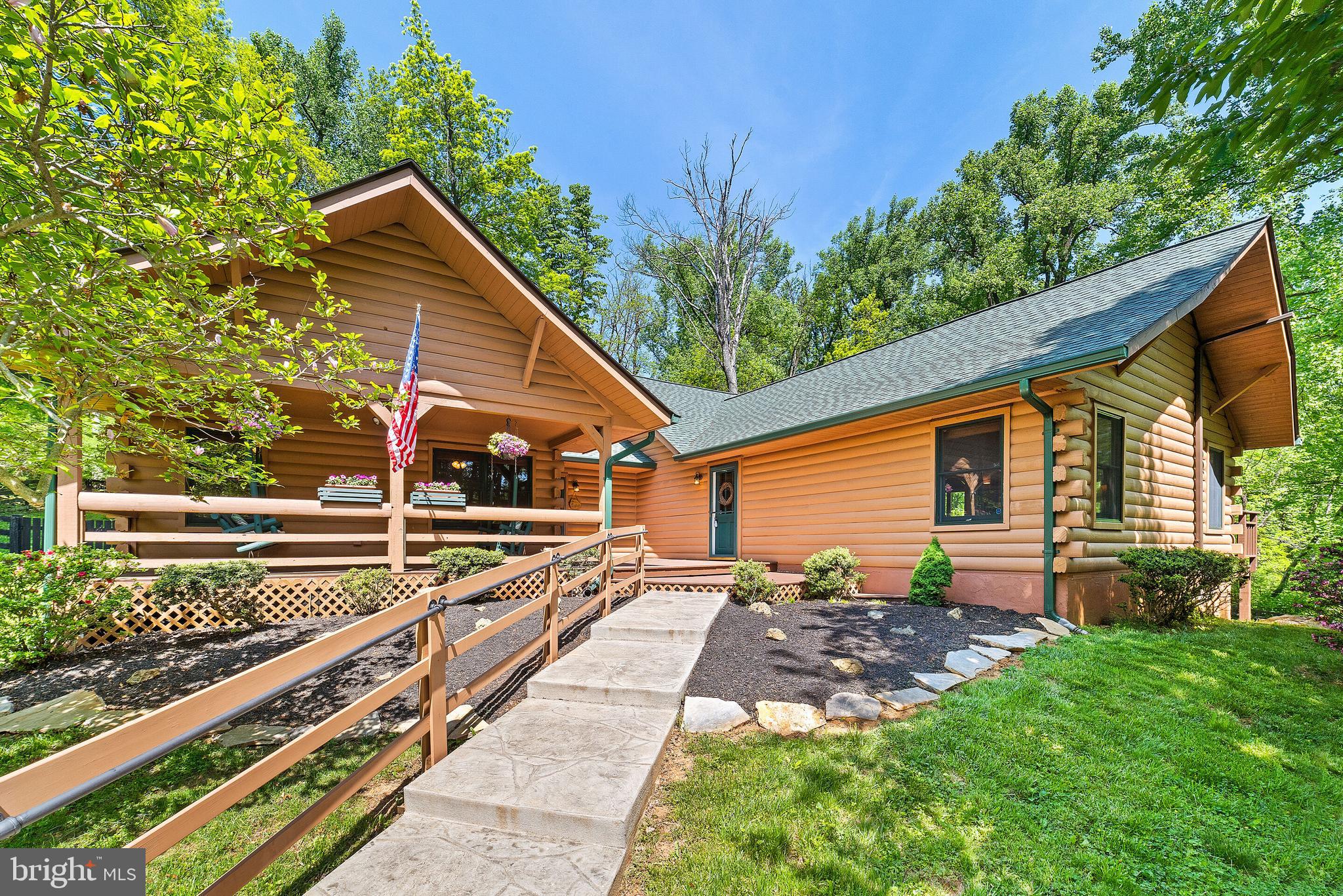 19315 Blue Ridge Mountain Road Bluemont, VA 20135 - Photo 2 of 75 Gallery Image 2