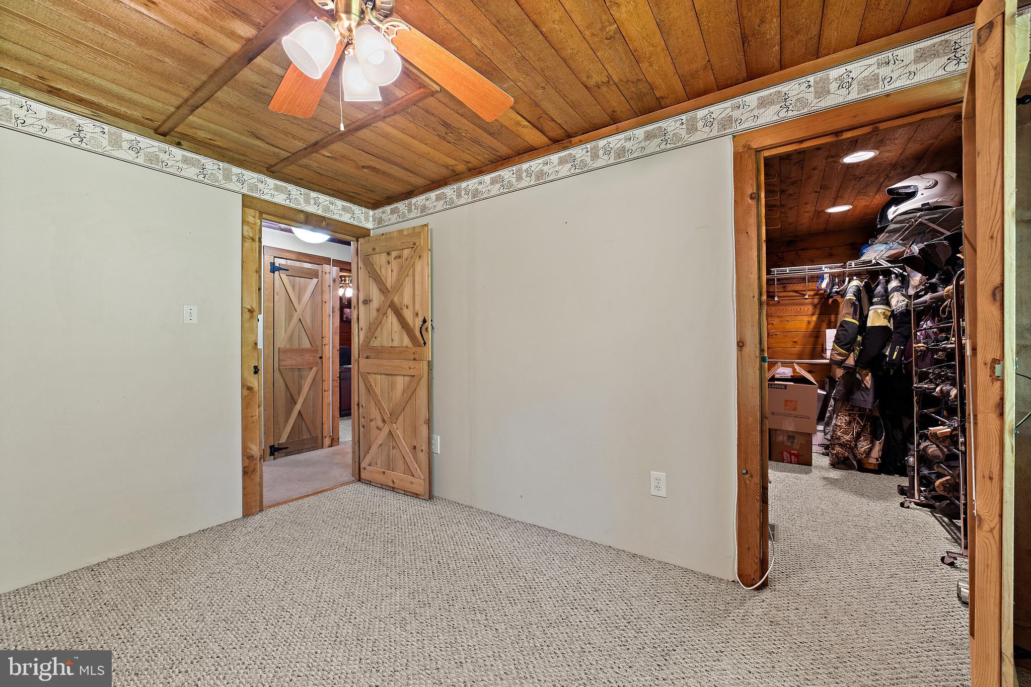 19315 Blue Ridge Mountain Road Bluemont, VA 20135 - Photo 48 of 75 Gallery Image 48
