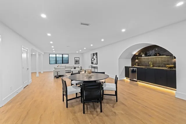 a view of room with sink