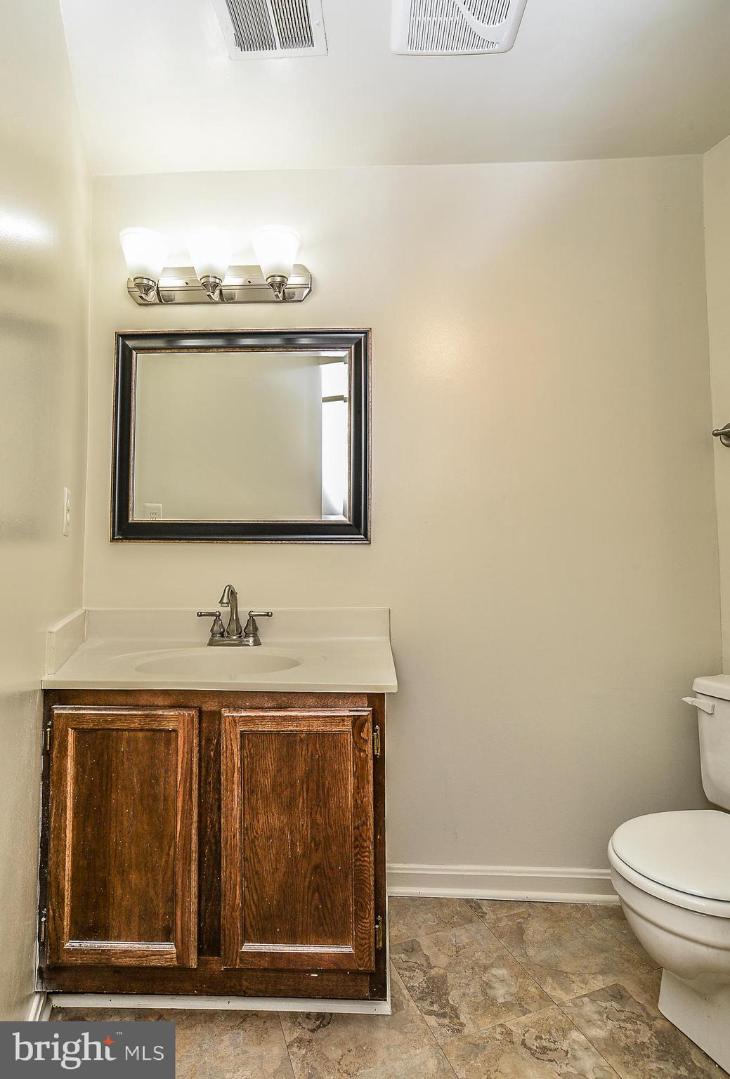 2155 Whisper Way Reston, VA 20191 - Photo 22 of 32 Generous full bath in basement