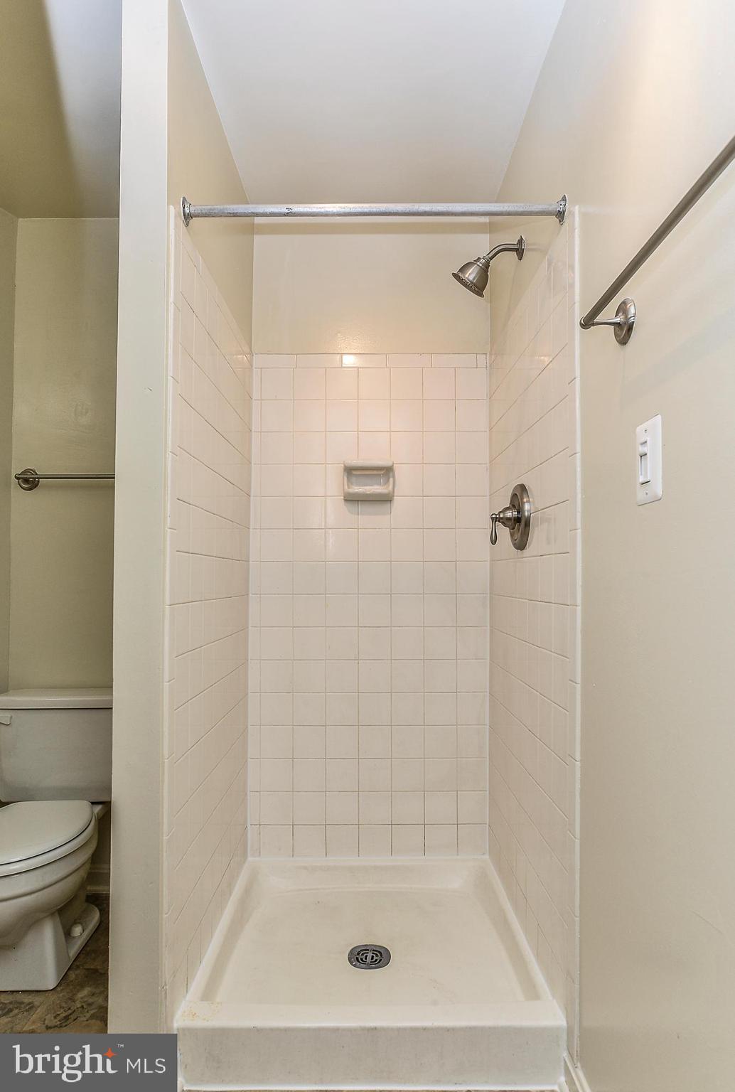2155 Whisper Way Reston, VA 20191 - Photo 23 of 32