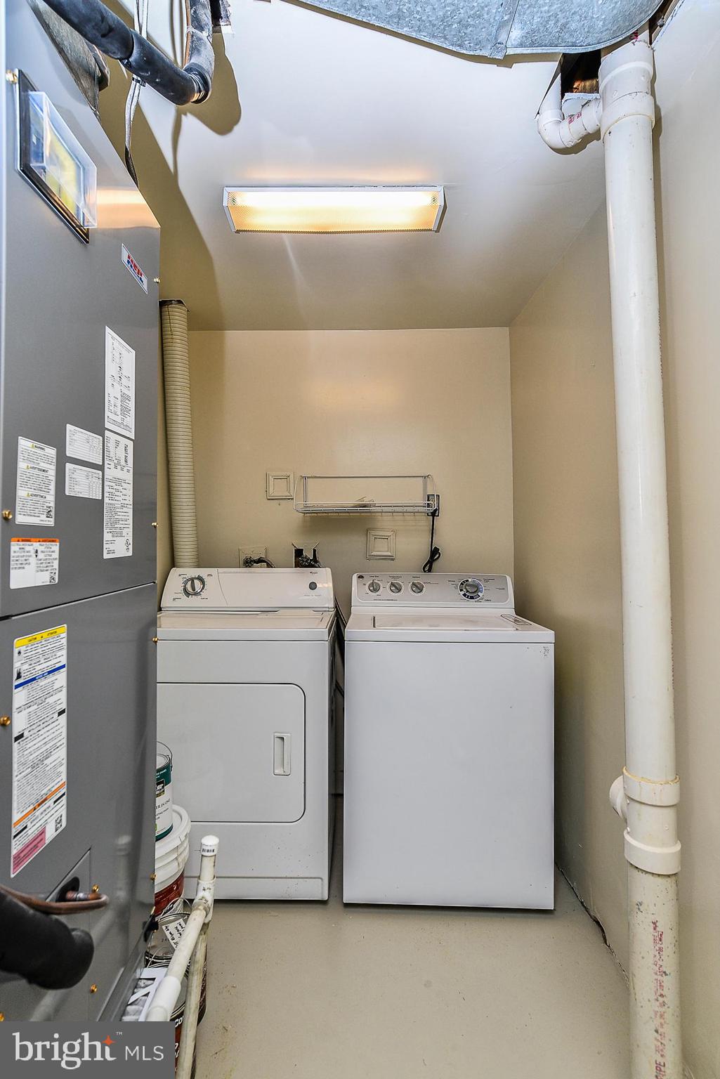 2155 Whisper Way Reston, VA 20191 - Photo 26 of 32 Brand new HVAC & hot water heater!