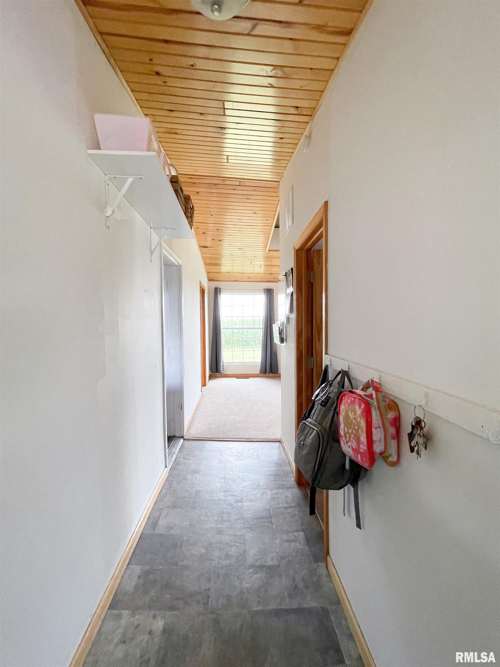 140 Sweetgum Road Du Quoin, IL 62832 - Photo 13 of 43 Gallery Image 13