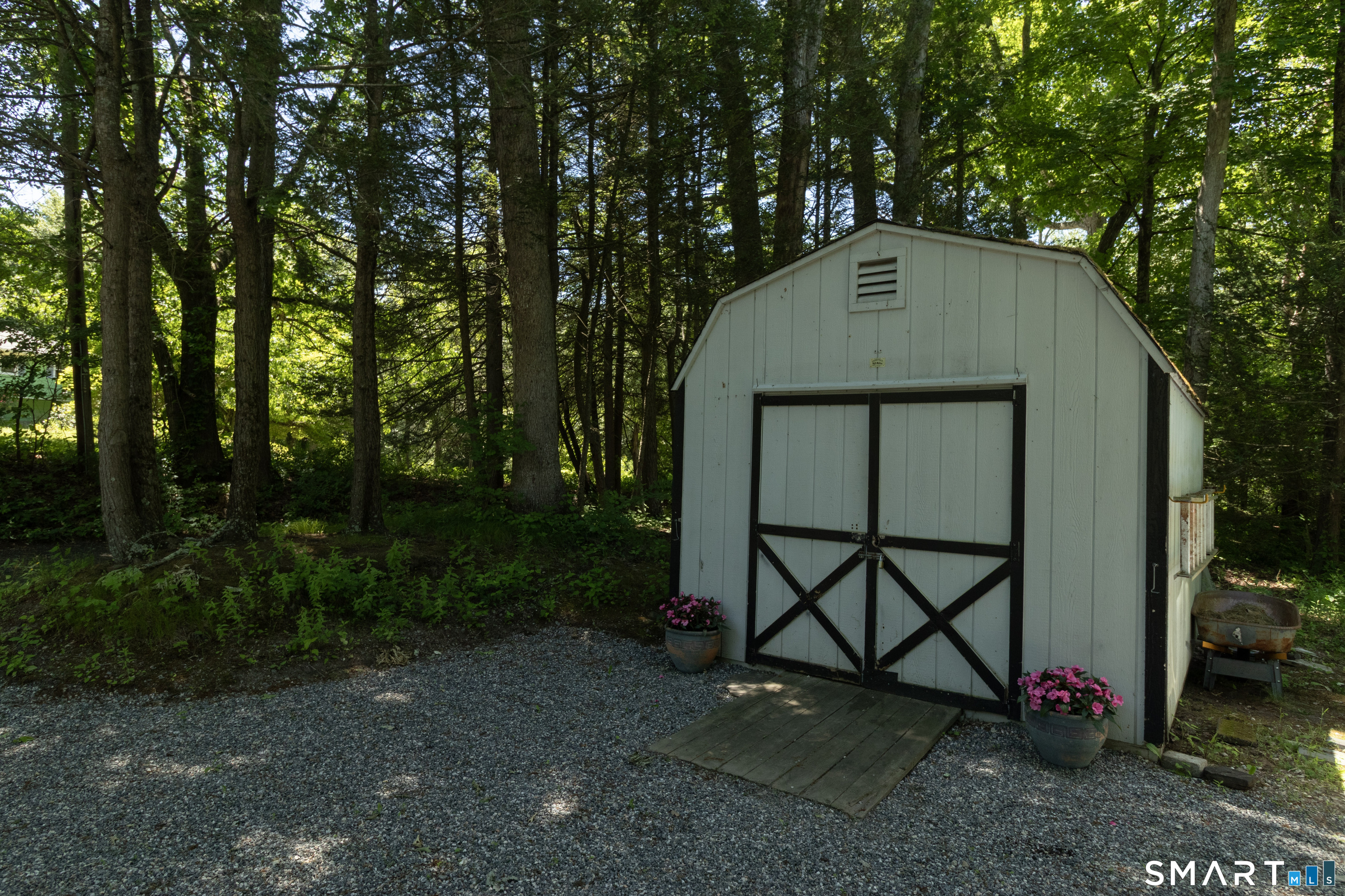254 Park Road Haddam, CT 06438 - Photo 29 of 37
