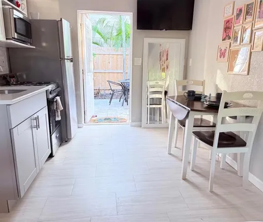 $2,200 | 1214 Bay Pine Boulevard, Unit B, Indian Rocks Beach, FL 33785