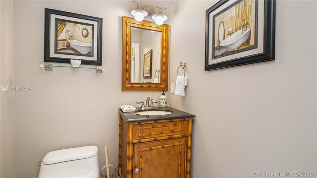 $382,500 | 3340 Northeast 190th Street, Unit 303, Aventura, FL 33180