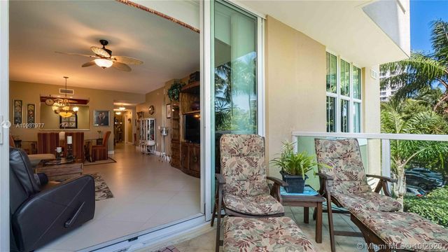 $382,500 | 3340 Northeast 190th Street, Unit 303, Aventura, FL 33180