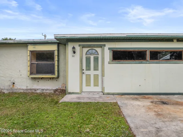 $125,000 | 352 Vesta Circle, Melbourne, FL 32901