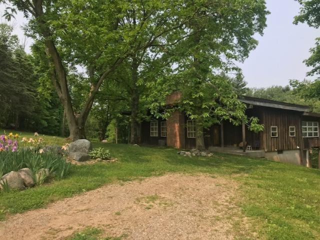 13164 Hoffman Road Marcellus, MI 49067 - Photo 2 of 38 IMG_3264