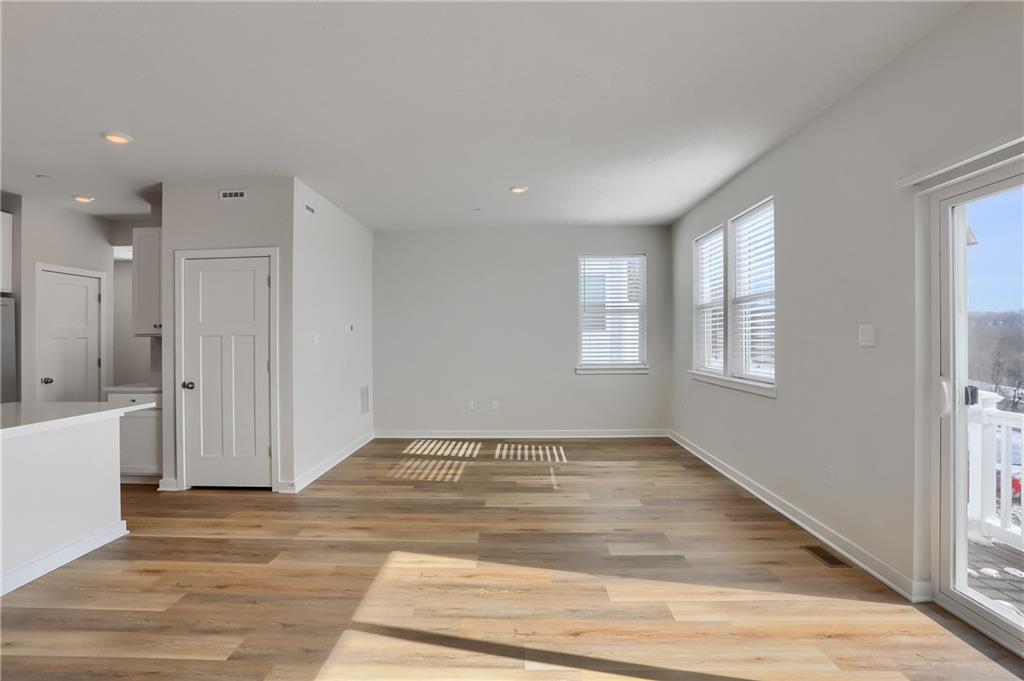 122 Scotland Lane Harmony, PA 16037 - Photo 19 of 47