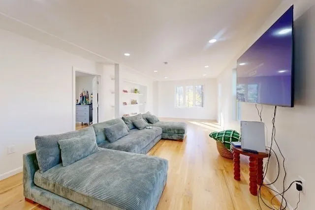 $1,130,000 | 16 Overlook Road, Stoughton, MA 02072