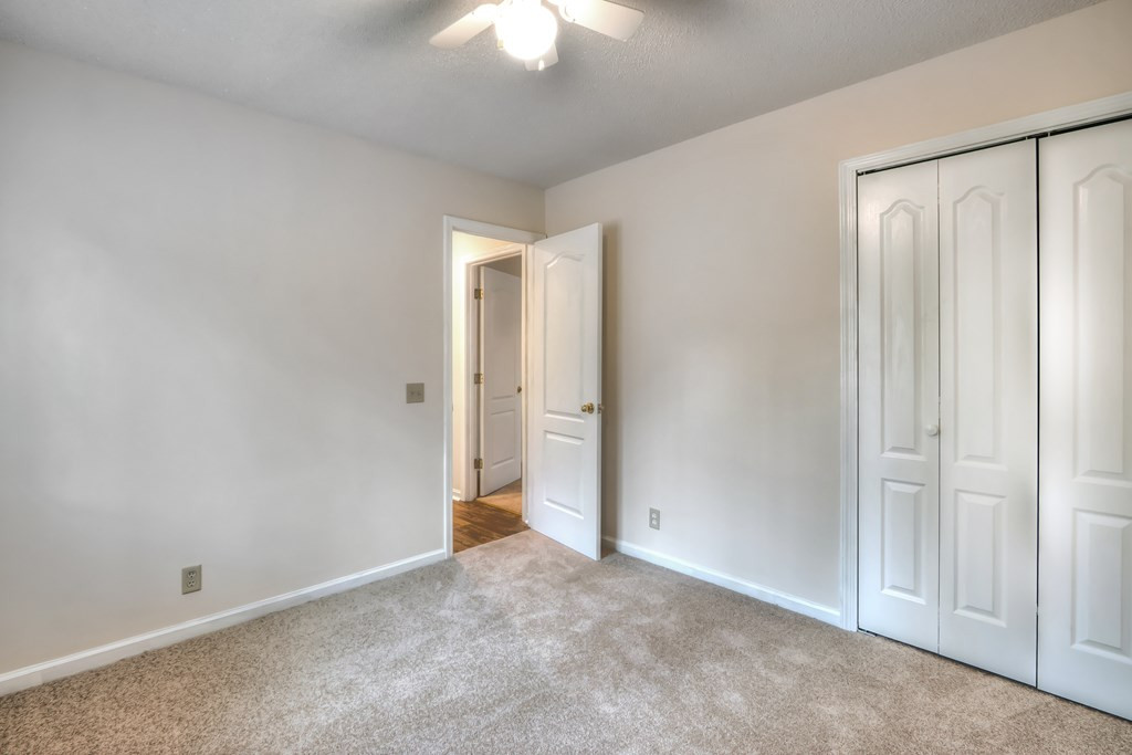 5790 Edgehill Road Sumter, SC 29154 - Photo 23 of 32