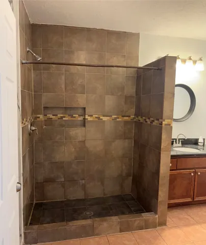 $1,500 | 4911 Oleander Street, Unit B, Pasadena, TX 77586