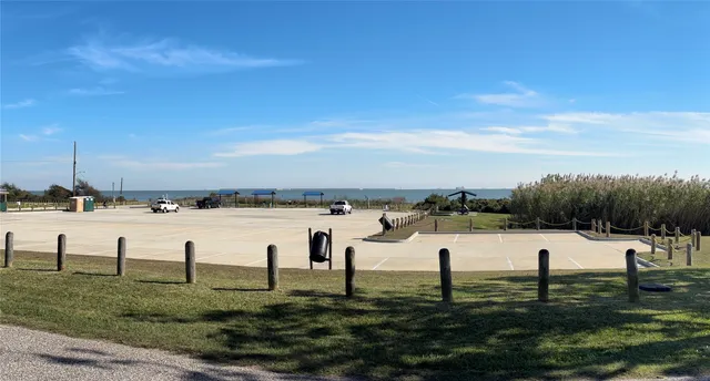 $1,500 | 4911 Oleander Street, Unit B, Pasadena, TX 77586