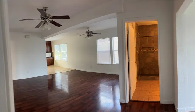 $1,500 | 4911 Oleander Street, Unit B, Pasadena, TX 77586