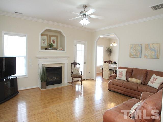 6056 Brambleberry Way Raleigh, NC 27616 - Photo 2 of 18 Gallery Image 2