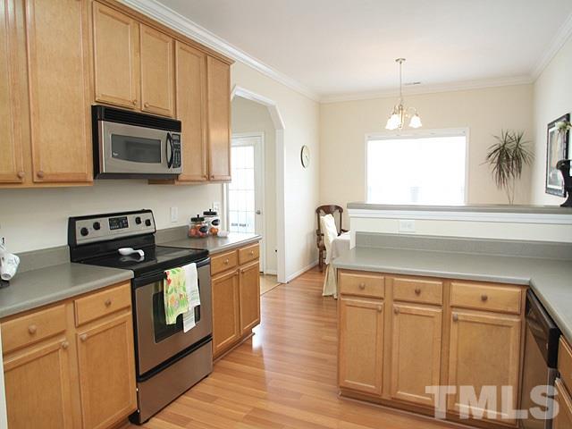6056 Brambleberry Way Raleigh, NC 27616 - Photo 6 of 18 Gallery Image 6