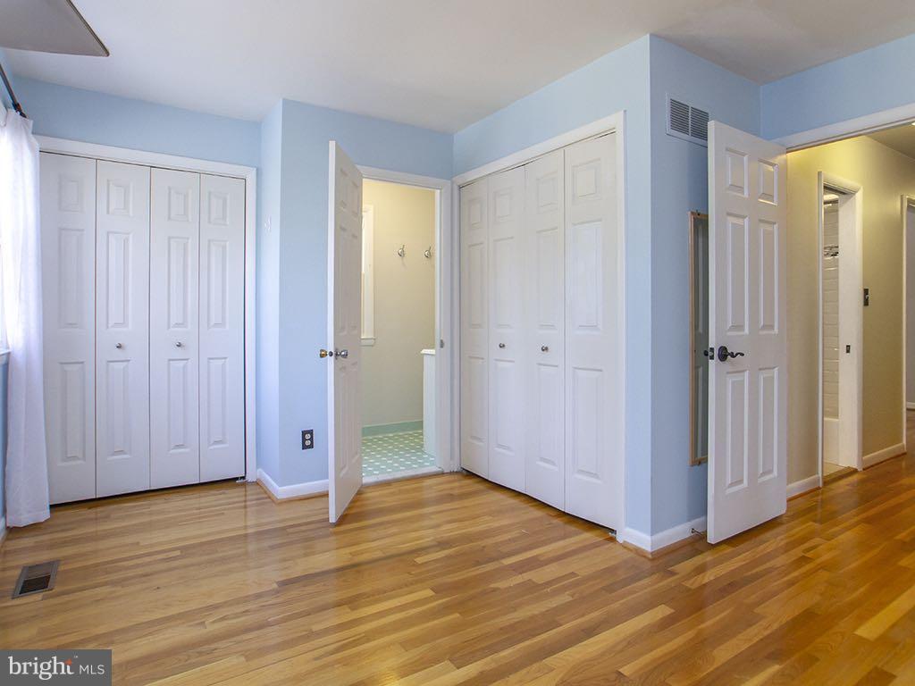 17207 Wesley Chapel Road Monkton, MD 21111 - Photo 23 of 30 Master suite