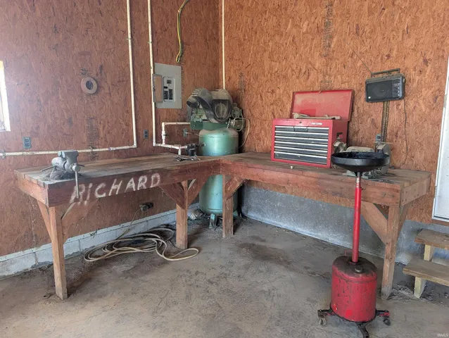 $210,000 | W 3-rd & West 3-rd & W 3rd & Grant Street, Loogootee, IN 47553