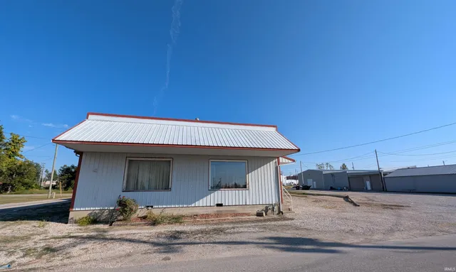 $210,000 | W 3-rd & West 3-rd & W 3rd & Grant Street, Loogootee, IN 47553