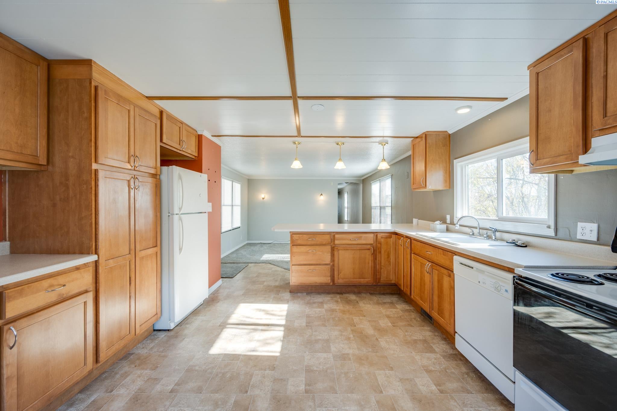 2652 Pullman Albion Road, Unit A1 Pullman, WA 99163 - Photo 6 of 24 Gallery Image 6