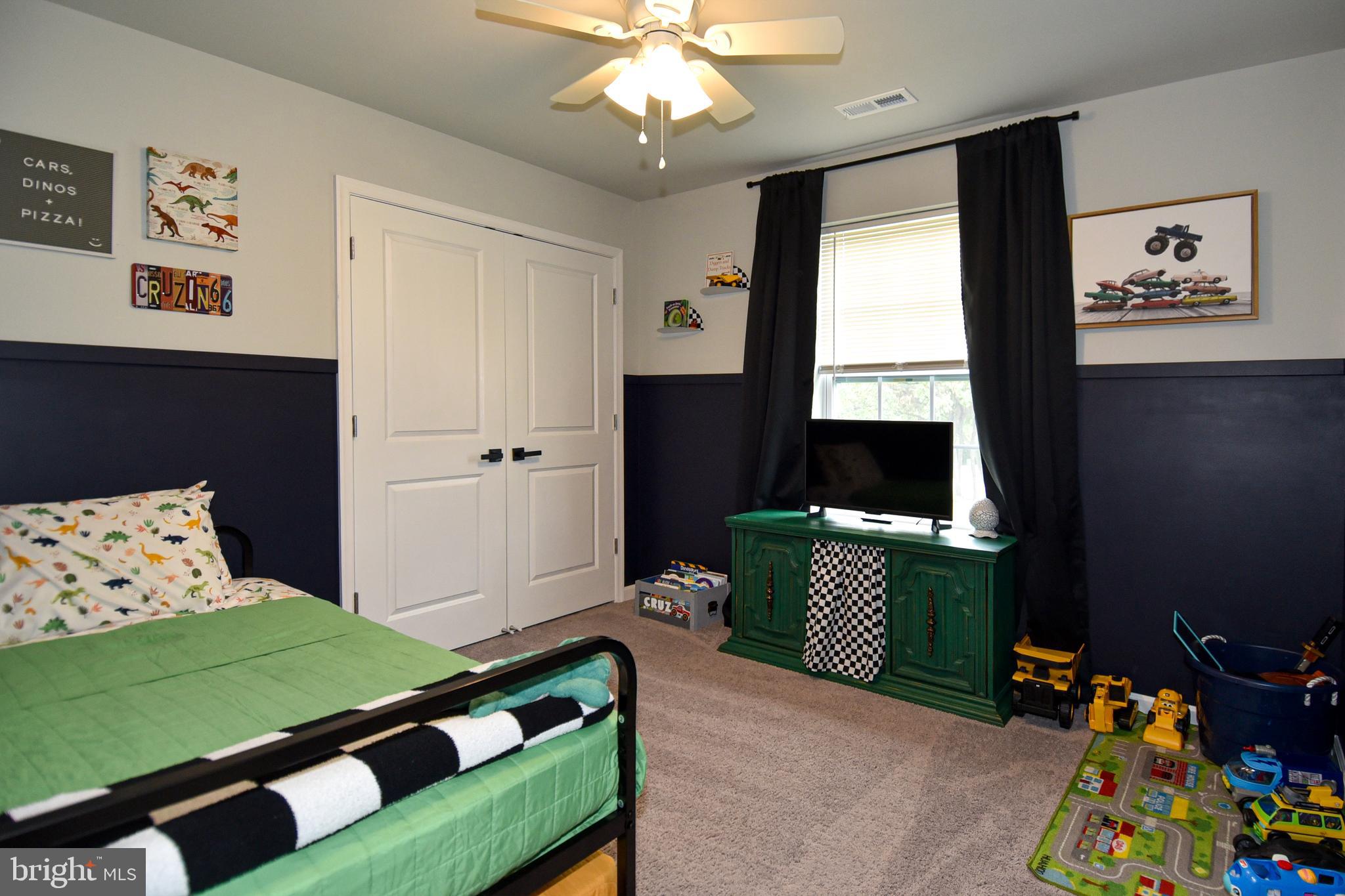 368 Winmeyer Avenue Odenton, MD 21113 - Photo 35 of 54 UPPER LEVEL 1 BEDROOM 3 HAS LIGHTED CEILING FAN
