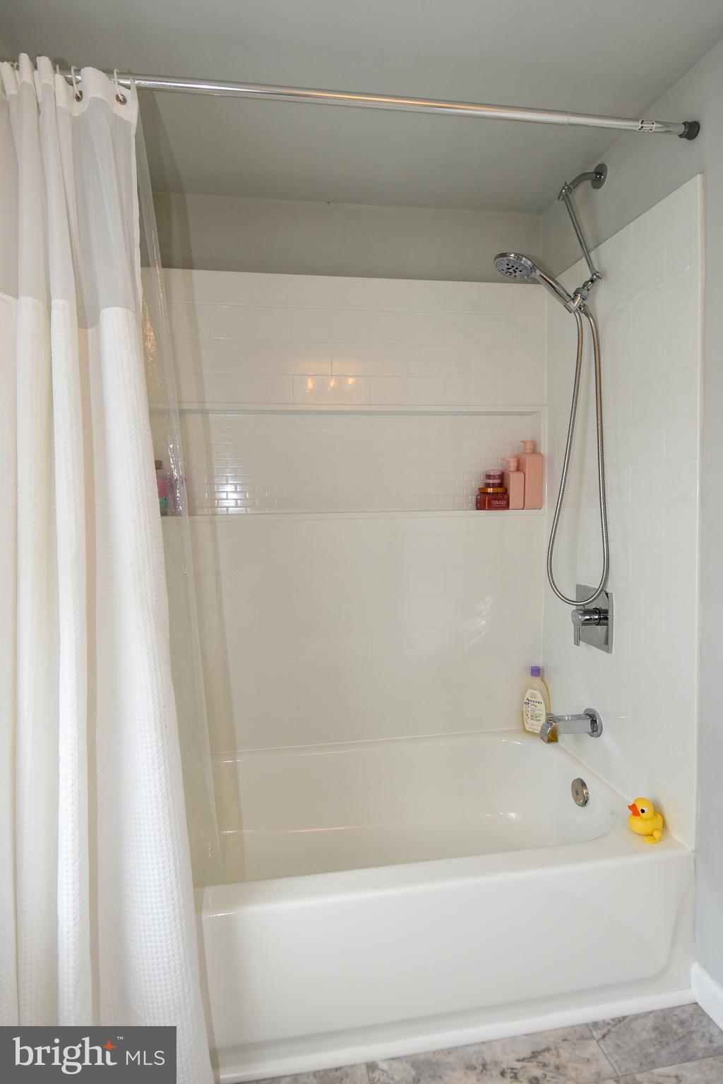 368 Winmeyer Avenue Odenton, MD 21113 - Photo 43 of 54 UPPER LEVEL 2 PRIMARY BATHROOM 2 TUB SHOWER