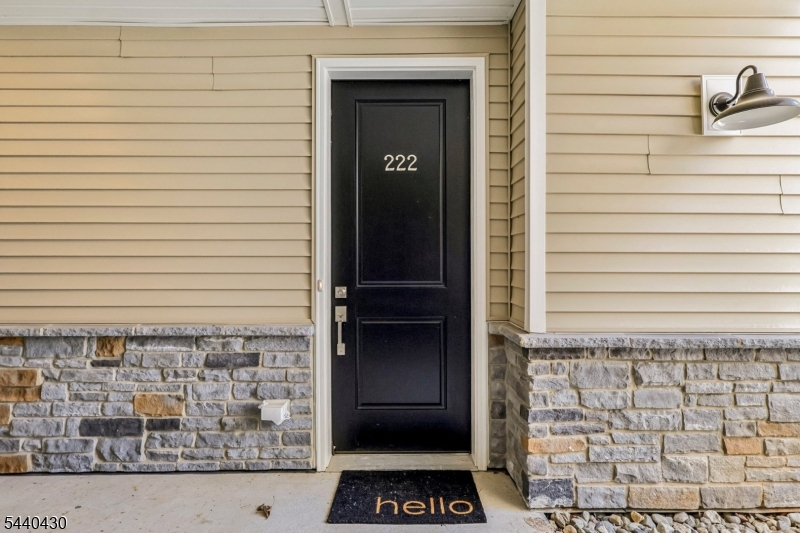 222 Myrtle Road Warren, NJ 07059 - Photo 3 of 27