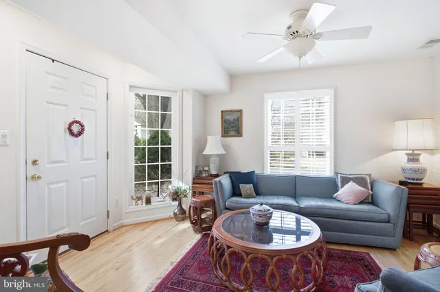 $1,300,000 | 8130 Briar Creek Drive, Annandale, VA 22003