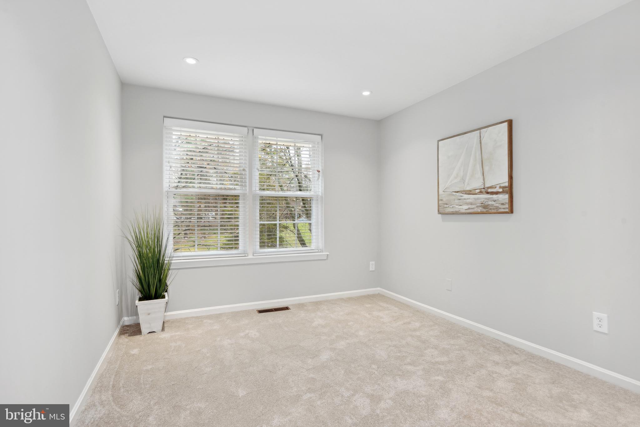2121 Golf Course Drive Reston, VA 20191 - Photo 23 of 38