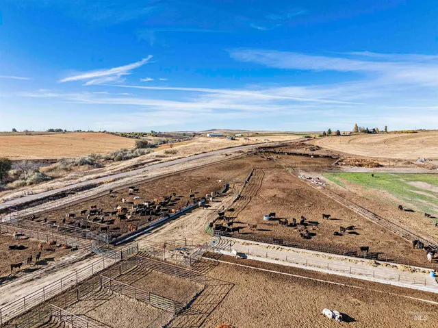 $1,200,000 | 5109 Hyline Road, Ontario, OR 97914