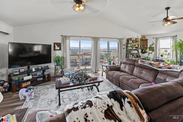 $1,200,000 | 5109 Hyline Road, Ontario, OR 97914