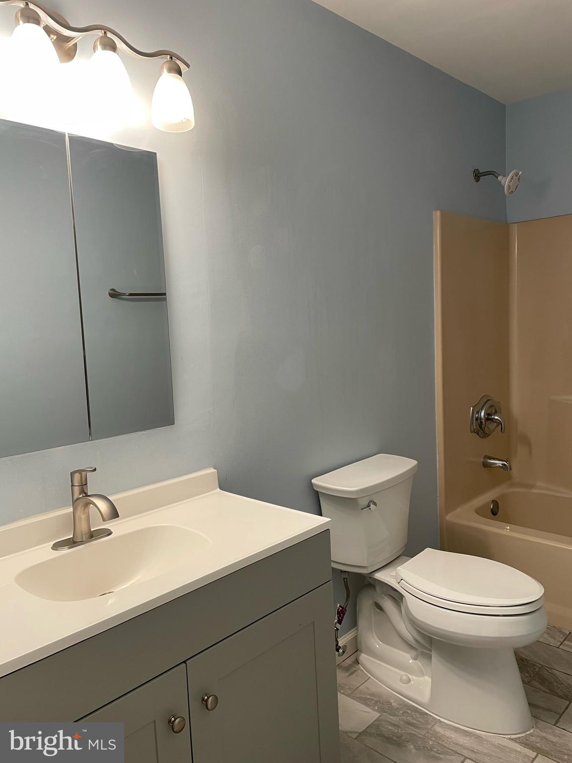 4504 Mine Road Fredericksburg, VA 22408 - Photo 24 of 55 Bathroom - Upper Level