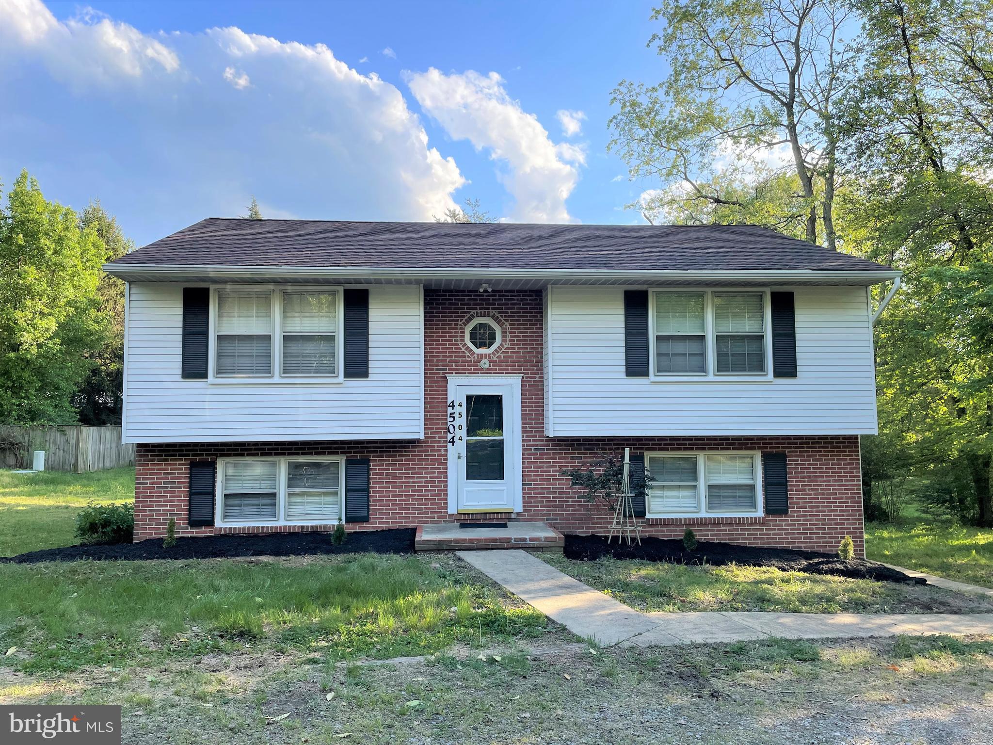 4504 Mine Road Fredericksburg, VA 22408 - Photo 3 of 55 Front